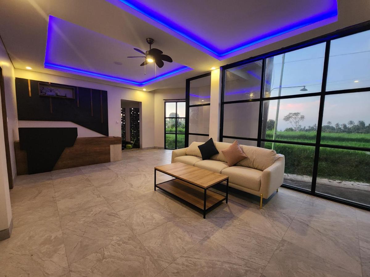 Taman Dari Villa Sudaji ภายนอก รูปภาพ